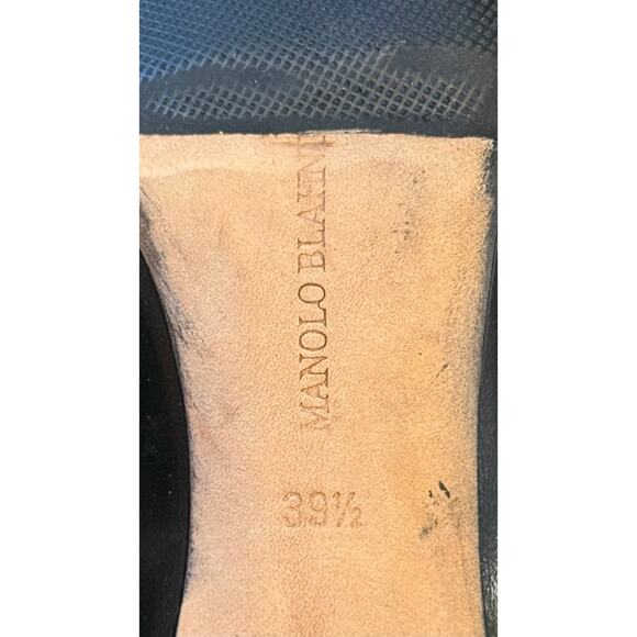 Manolo Blahnik Black Leather Pointed-Toe Pumps – Size 39.5 - Picture 3 of 5